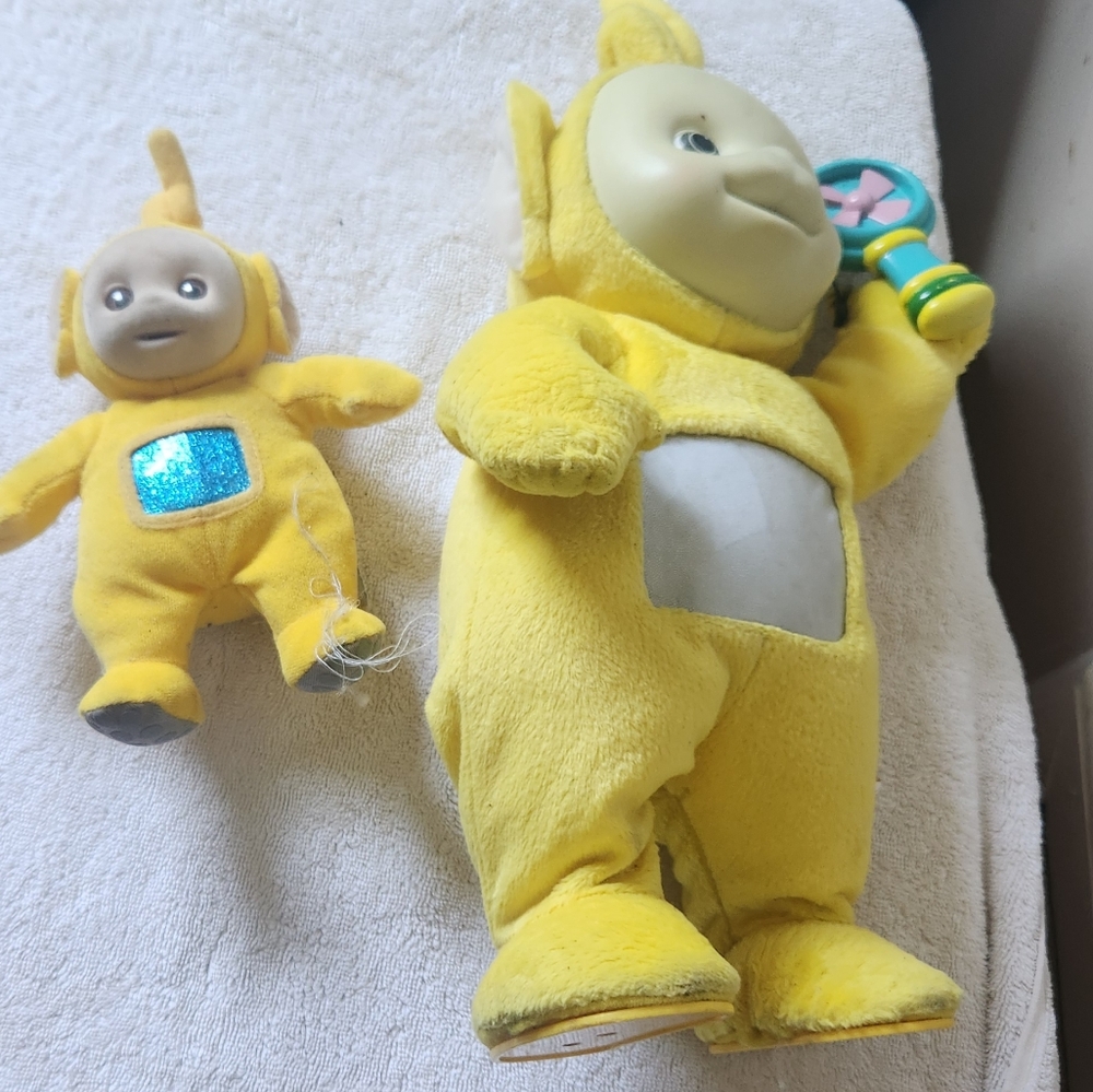 Vintage Teletubies Lala talking and small plush toy